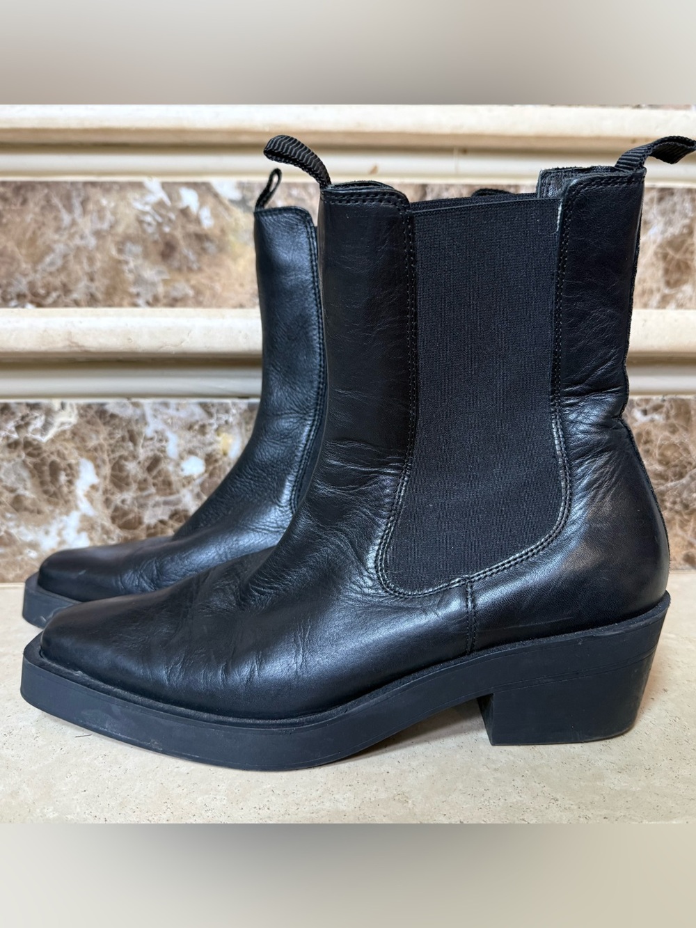 Women's Black Chelsea Leather Ankle Boots